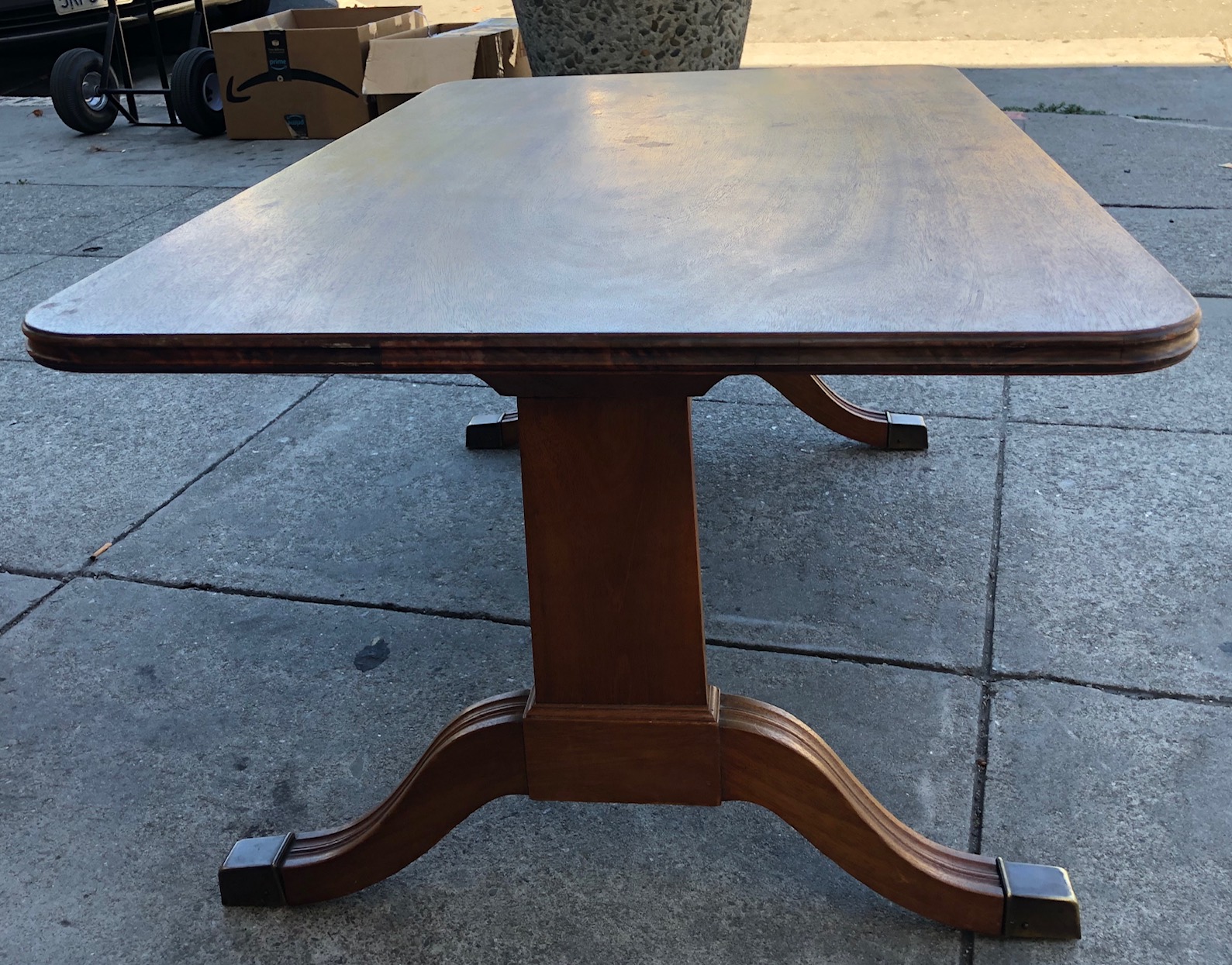 UHURU FURNITURE & COLLECTIBLES SOLD 99712 Mahogany Duncan Phyfe