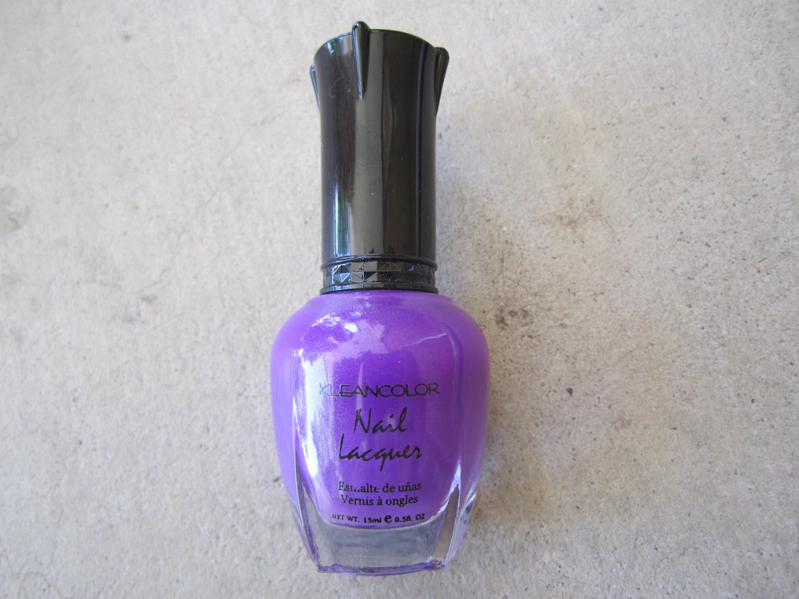 Andrea's Nails: Neon Purple by Kleancolor