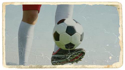 Contoh Pidato Ketua Panitia Turnamen Sepak Bola Terbaru - Pidato Singkat