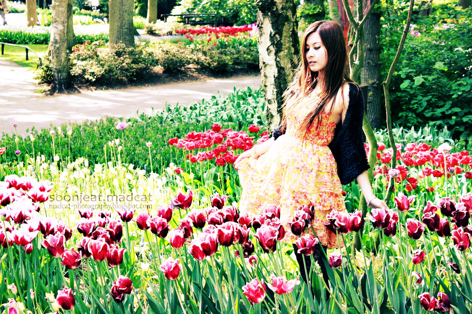 Madcat Photography in London Amsterdam Tulip Garden Photoshoot