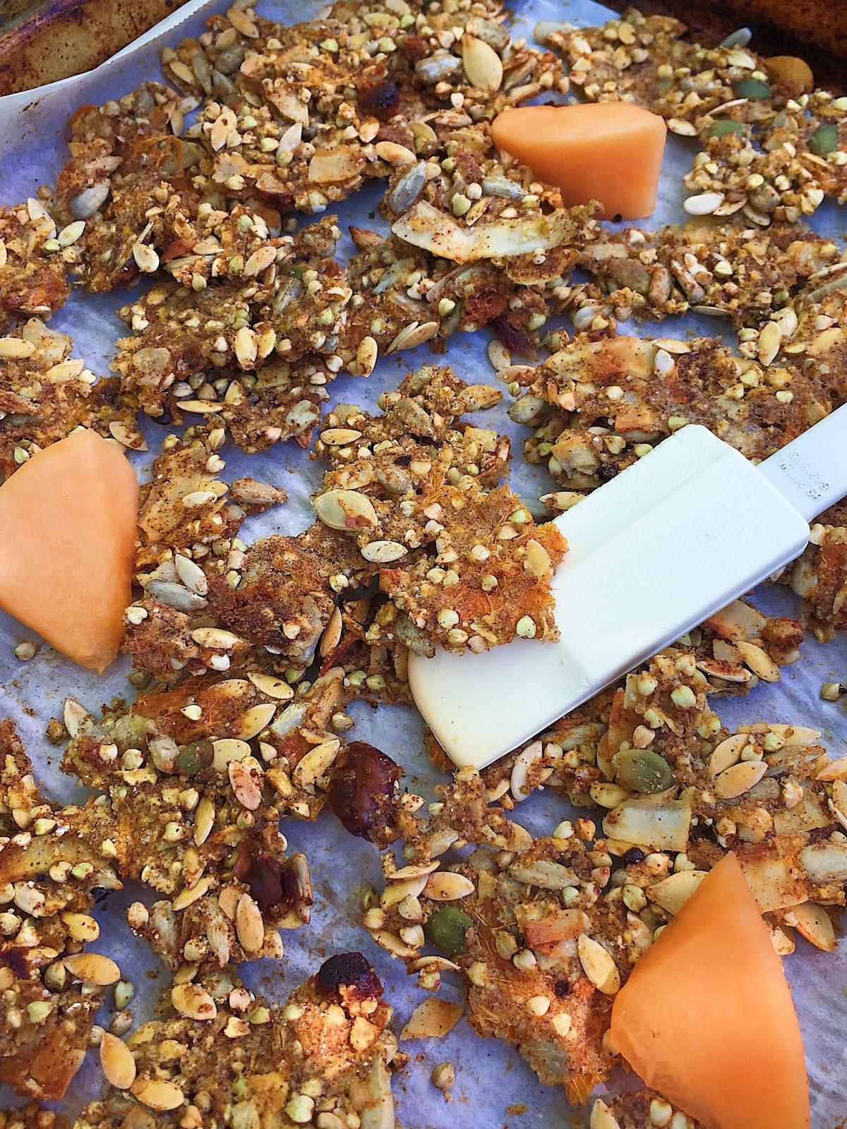 Clumpy Cantaloupe Coconut Granola (Gluten Free, Vegan, Oil Free)