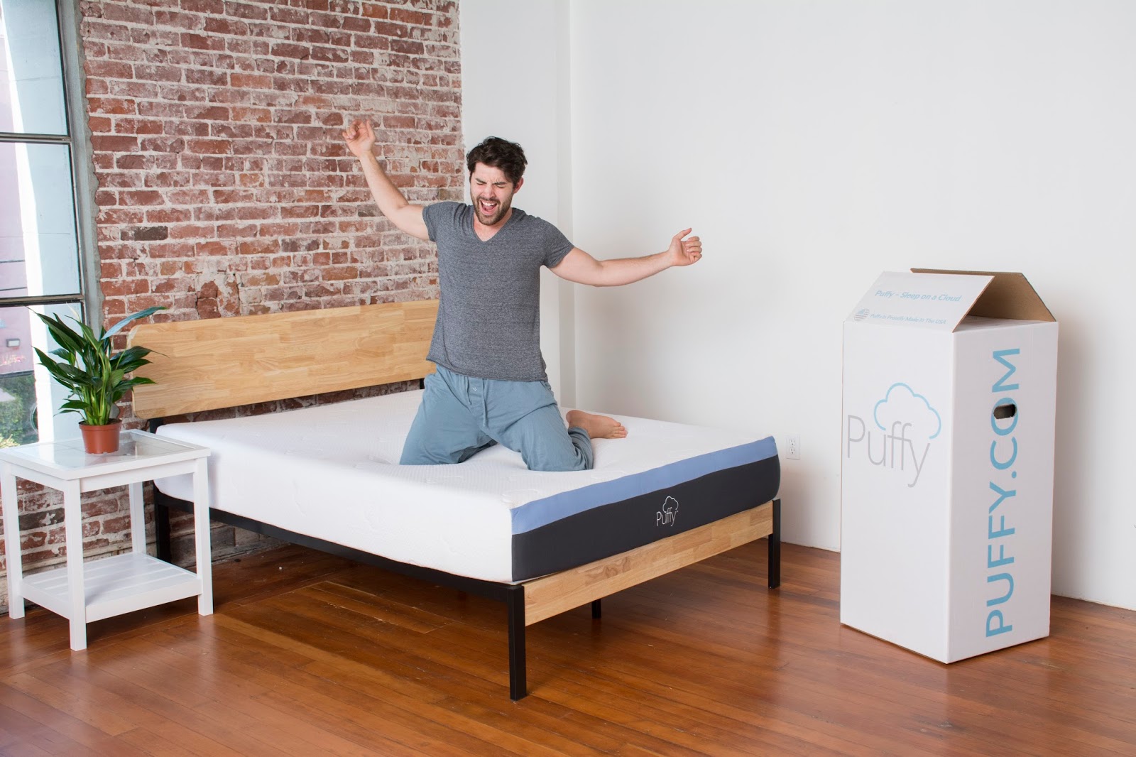 The Roving Reviewer Puffy BedinaBox Mattress Review