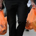 Οι Έλληνες «αποχαιρετούν» την πλαστική σακούλα – Μειώθηκε στο ήμισυ η χρήση της