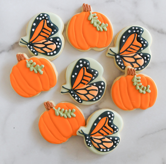 How to Decorate Simple Pumpkin Cookies