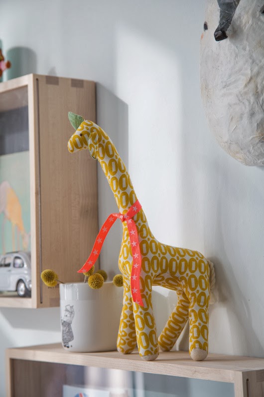 antes-despues-dormitorio-bebe-estilo-nordico-como-decorar-cuarto-ninos