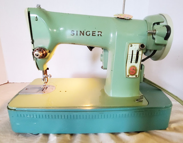 Vintage Singer Portable Sewing Machine w/ Wooden Case, pedal and more -  general for sale - by owner - craigslist