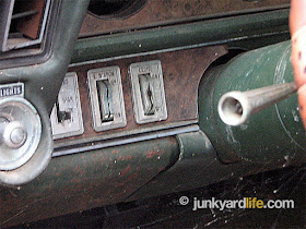 Despite the stench, we did get close enough to confirm a couple of things that made us jealous. Power windows! Most Vista Cruisers came with a power rear window. That usually means one power window and four more with manual cranks. Not in this case! Buzz me up-buzz me down. Those rich folks….