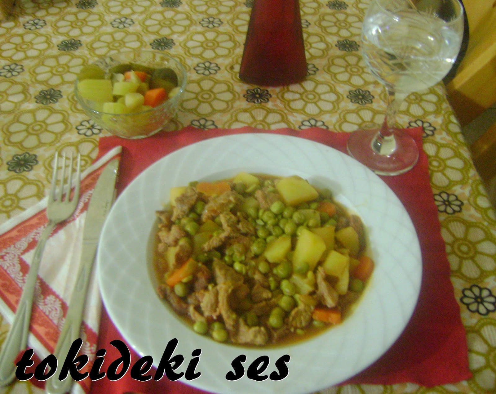 ETLİ BEZELYE YEMEĞİ TARİFİ