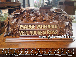 papan nama meja