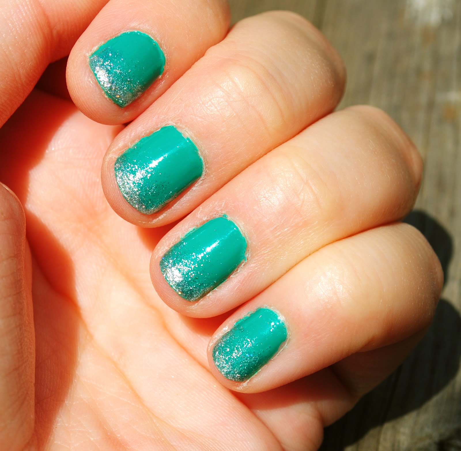 . love & sunshine & nail polish . Frosted Tips relief from the heat