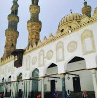 masjid-al-azhar-magnet-peziarah-dari-seluruh-negara