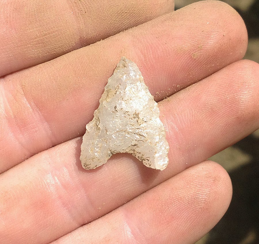 Rock Piles Quartz arrowhead finds