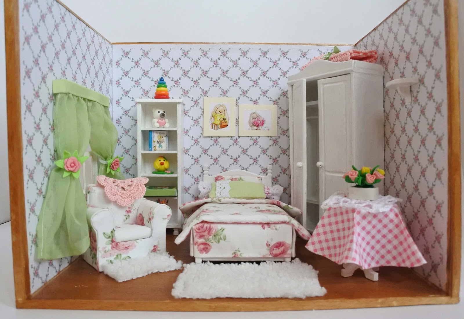 как сделать комнату для кукол. румбокс лиловая спальня. румбокс комната принцессы. комната для кукол. комната для кукол.