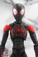 MAFEX Spider-Man (Miles Morales) 14