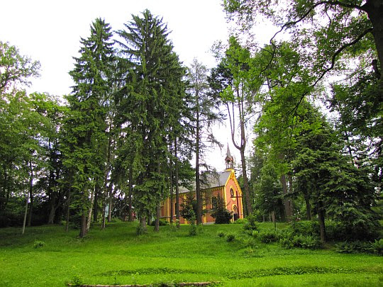 Sokołowsko (niem. Görbersdorf). Kościół Matki Bożej Królowej Świata z XVII wieku.