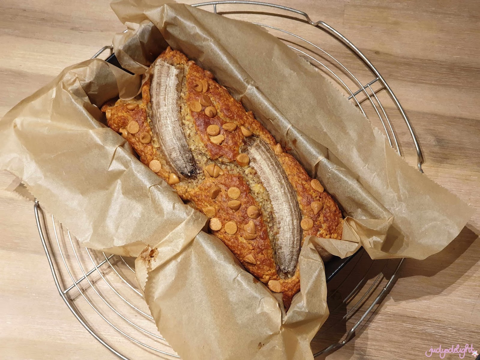 Bananenbrot ohne Zucker mit wenig Mehl | judysdelight