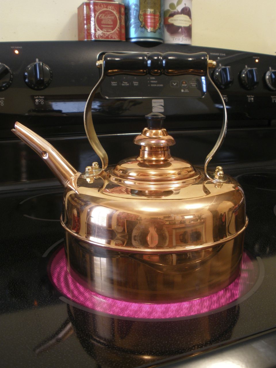 the half cut cook Copper Kettle