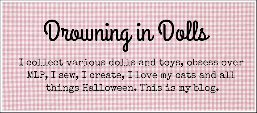 Drowning In Dolls