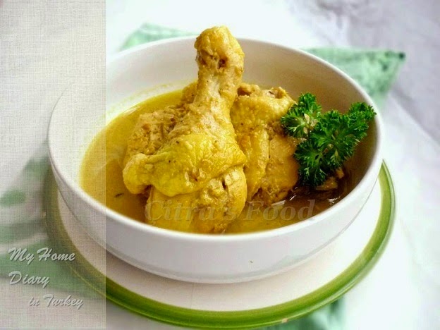 Opor ayam kuning / Indonesian food recipe: Yellow Chicken braised in coconut milk | Çitra's Home Diary. #Chickenrecipe #oporayamresep #foodphotography #Indoneianfoodrecipe #endonezyamutfağı #resepoporkuning