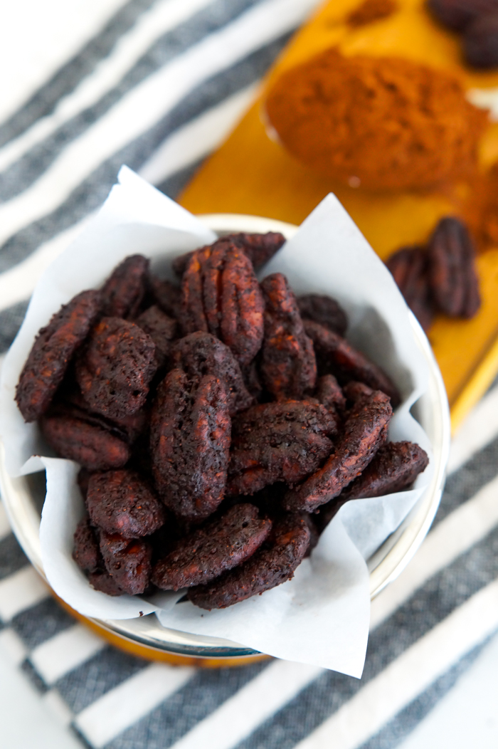 Copycat Trader Joe's Cocoa Chile Spiced Pecans Recipe