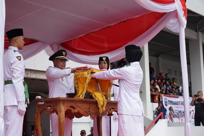 Plt Bupati Nanang Ermanto Jadi Pembina Upacara Detik-detik Proklamasi Kemerdekan RI, Di Lamsel.