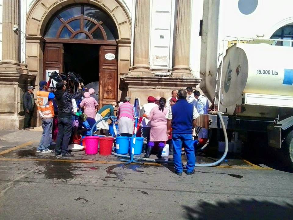 Agua en Bolivia 1/5/15 1/6/15