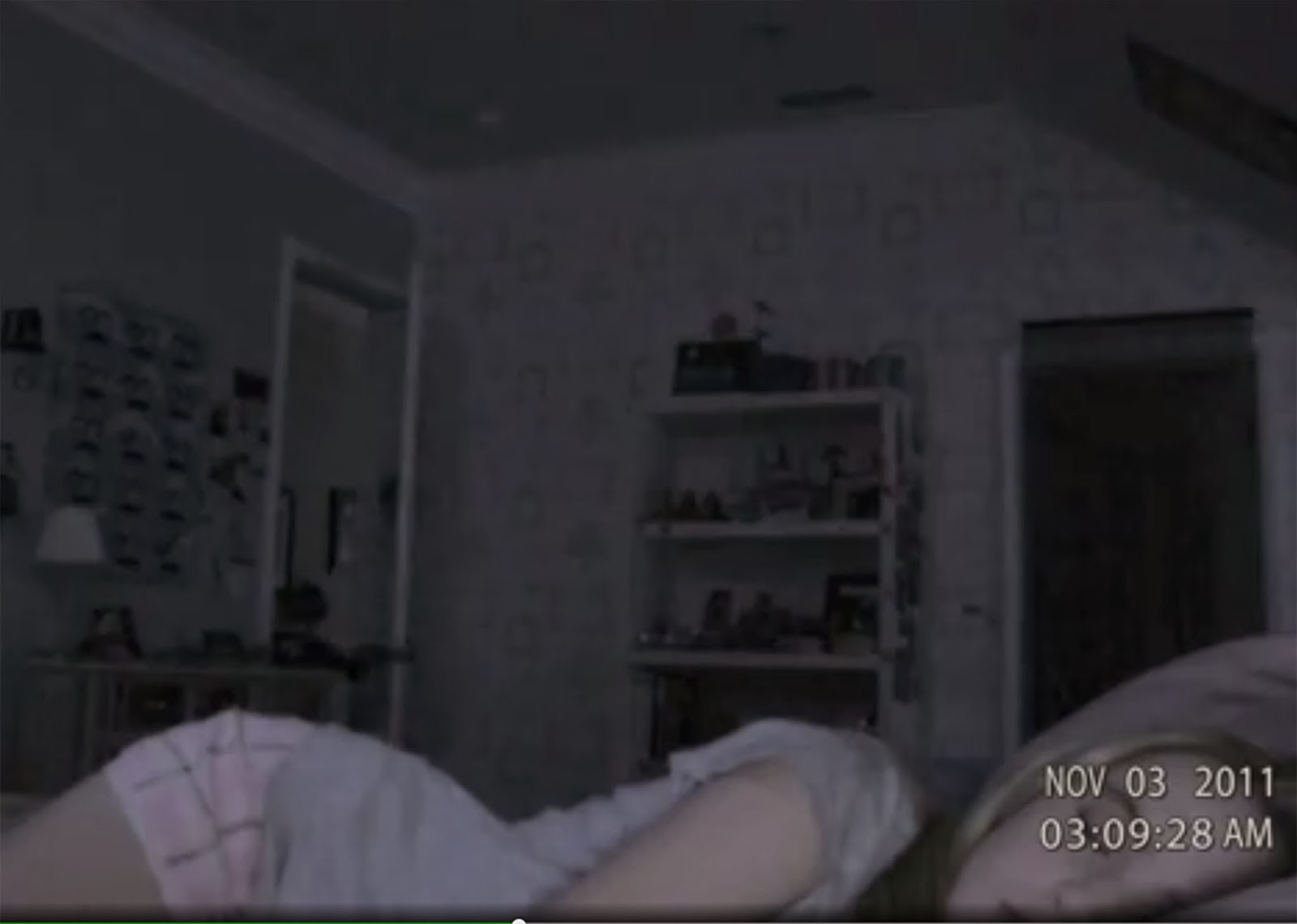 Паранормальное явление рутуб. Паранормальное явление 2007. Паранормальное явление рутуб. Кэтрин ньютон паранормальное явление 4. Паранормальное явление рутуб.