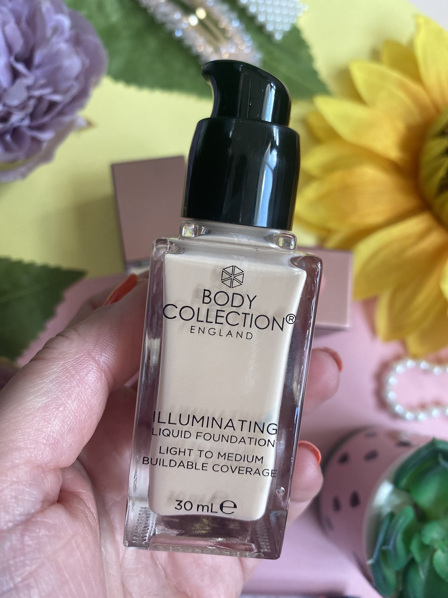 BODY COLLECTION ENGLAND/ ITS ALL ABOUT THE FACE! JUELOOK