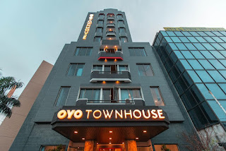 https://www.oyorooms.com/id/53399-townhouse-oyo-townhouse-1-hotel-salemba-jakarta/