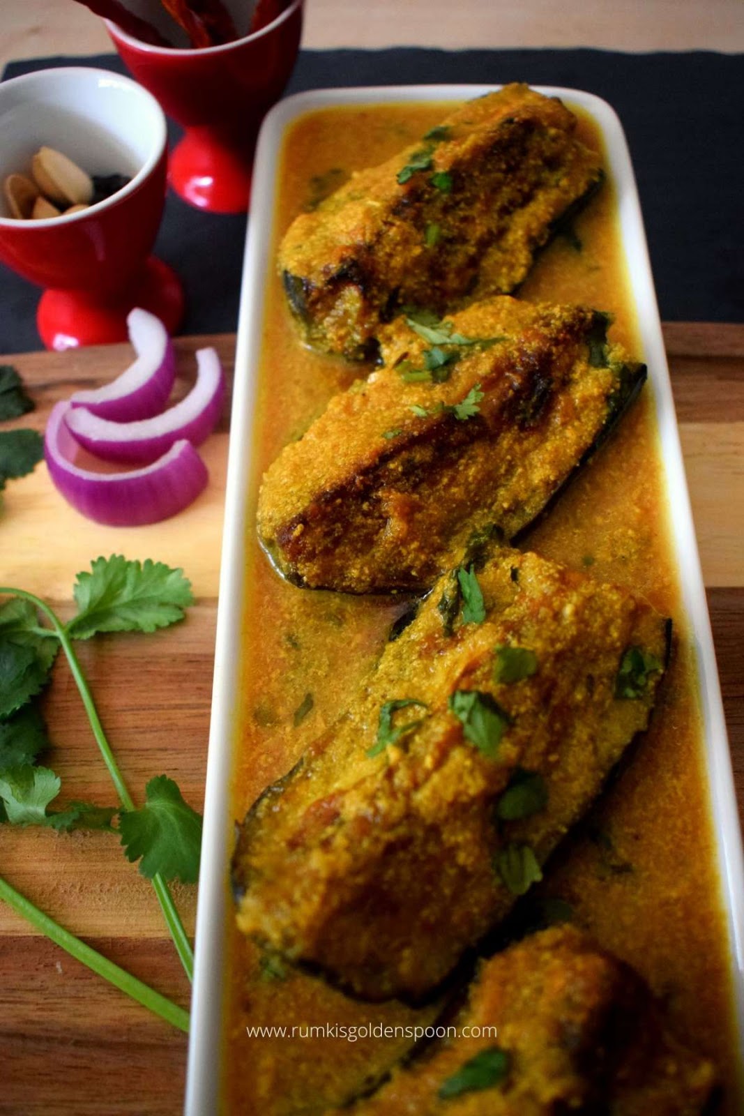 Dahi Baingan, Dahi Baingan Recipe, how to make Dahi Baingan, recipe for Dahi Baingan, brinjal curry, brinjal curry recipe, veggie recipes of India, recipes for eggplant curry, aubergine curry, Indian curry recipes,Rumki's Golden Spoon