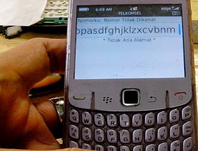 Cara Mengatasi Blackberry 8520 (Keypad I,O,K,L,DEL,M,SPK Tidak Fungsi)