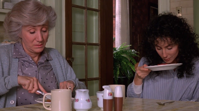 moonstruck egg scene