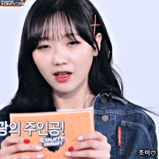 171228 엠카 러블리즈 빵떡이 수정.gif