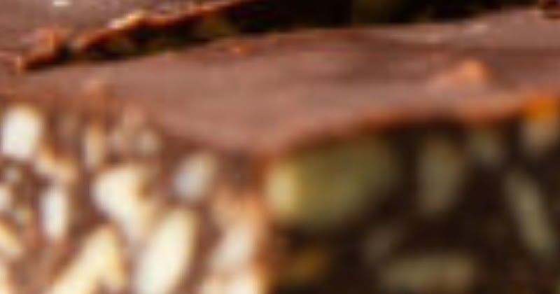 Keto Chocolate Nut Bars