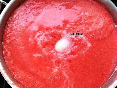 بالصور مقادير و طريقة تحضير مطيشة الحك في المنزل ,الطماطم المعلبة 5