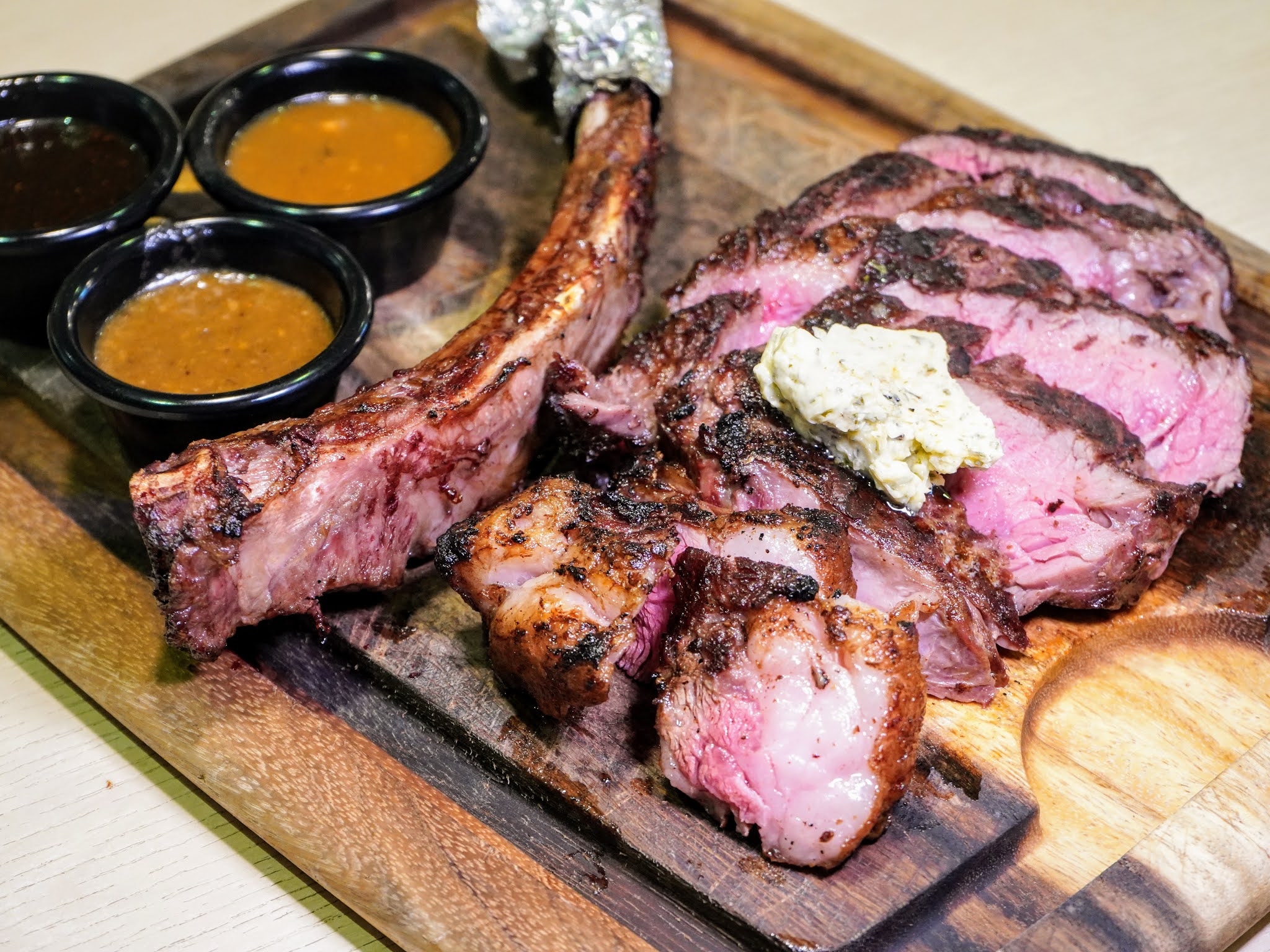 Honest Review MeatHouse Home of Tomahawk Steak Century Square