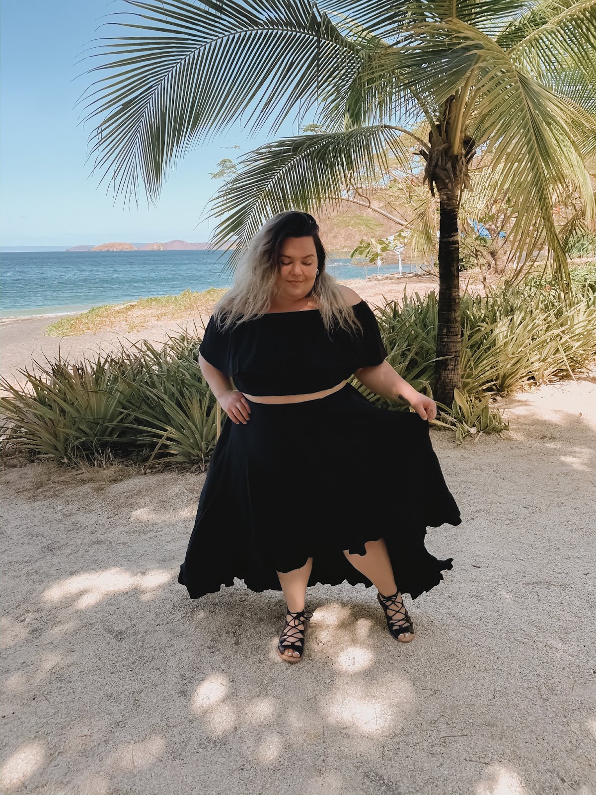 Chicago Plus Size Petite Fashion Blogger Natalie in the City, reviews plus size swimwear and shares what to do in Guanacaste, Costa Rica.