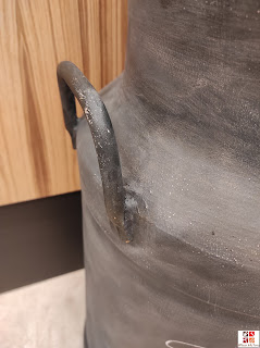 lechera pintada a mano