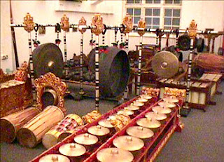 gamelan history javanese mystery surakarta yogyakarta java palace solo young