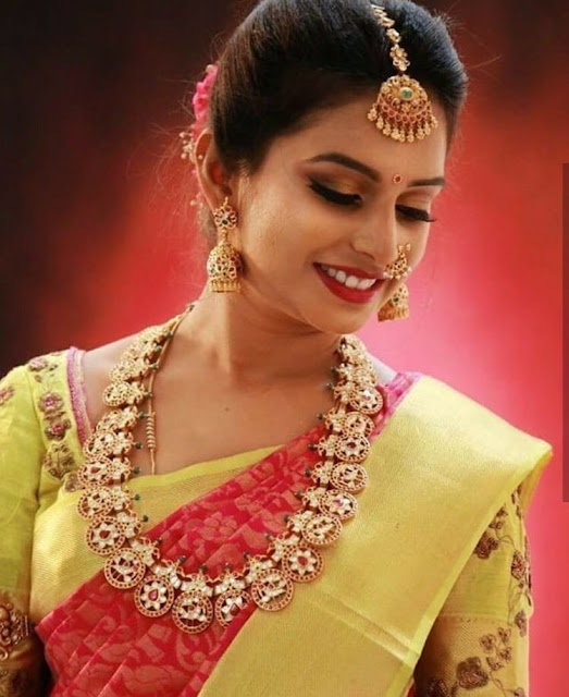 Bride in Kundan Bottu Mala Bride in Kundan Bottu Mala