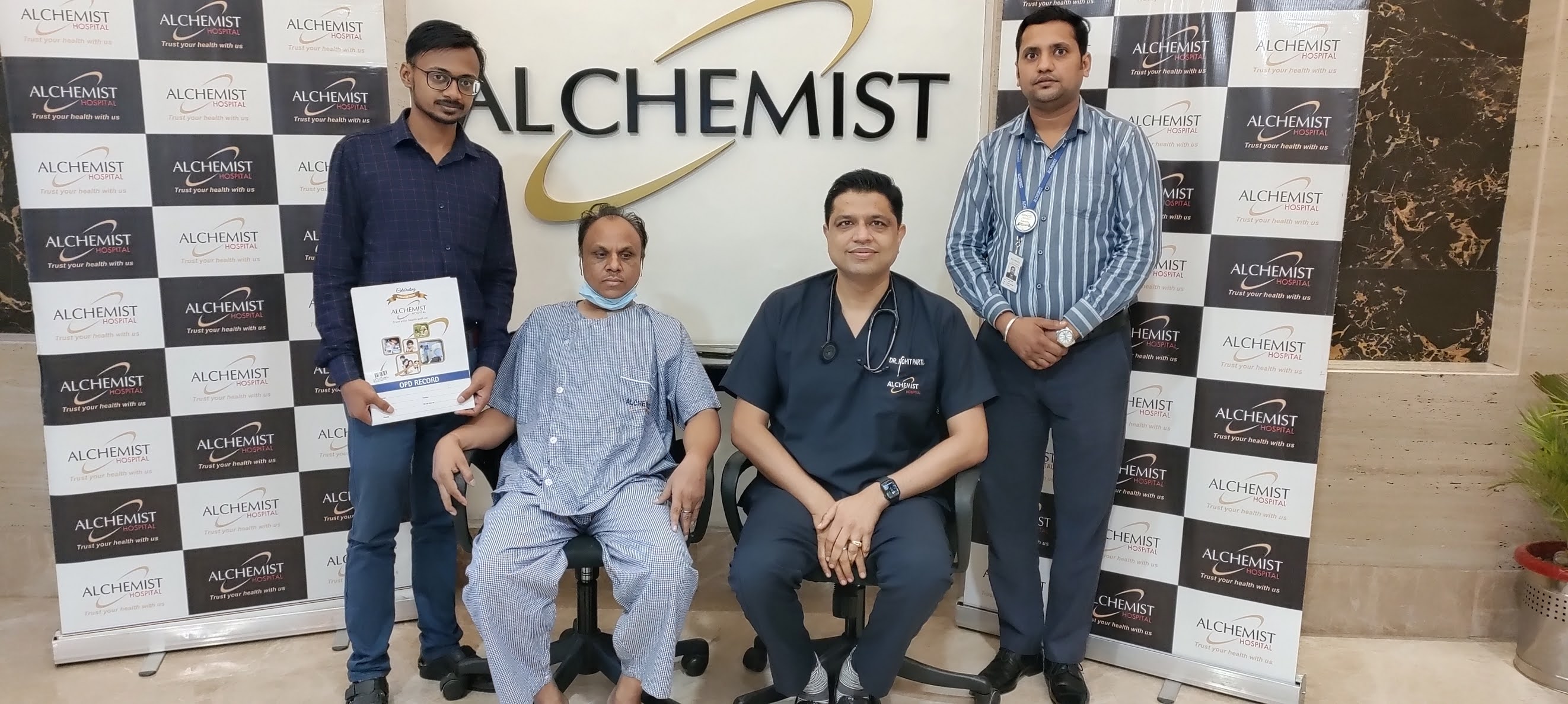 Alchemist Hospital: Bluetooth enabled pacemaker helps doctor to keep ...