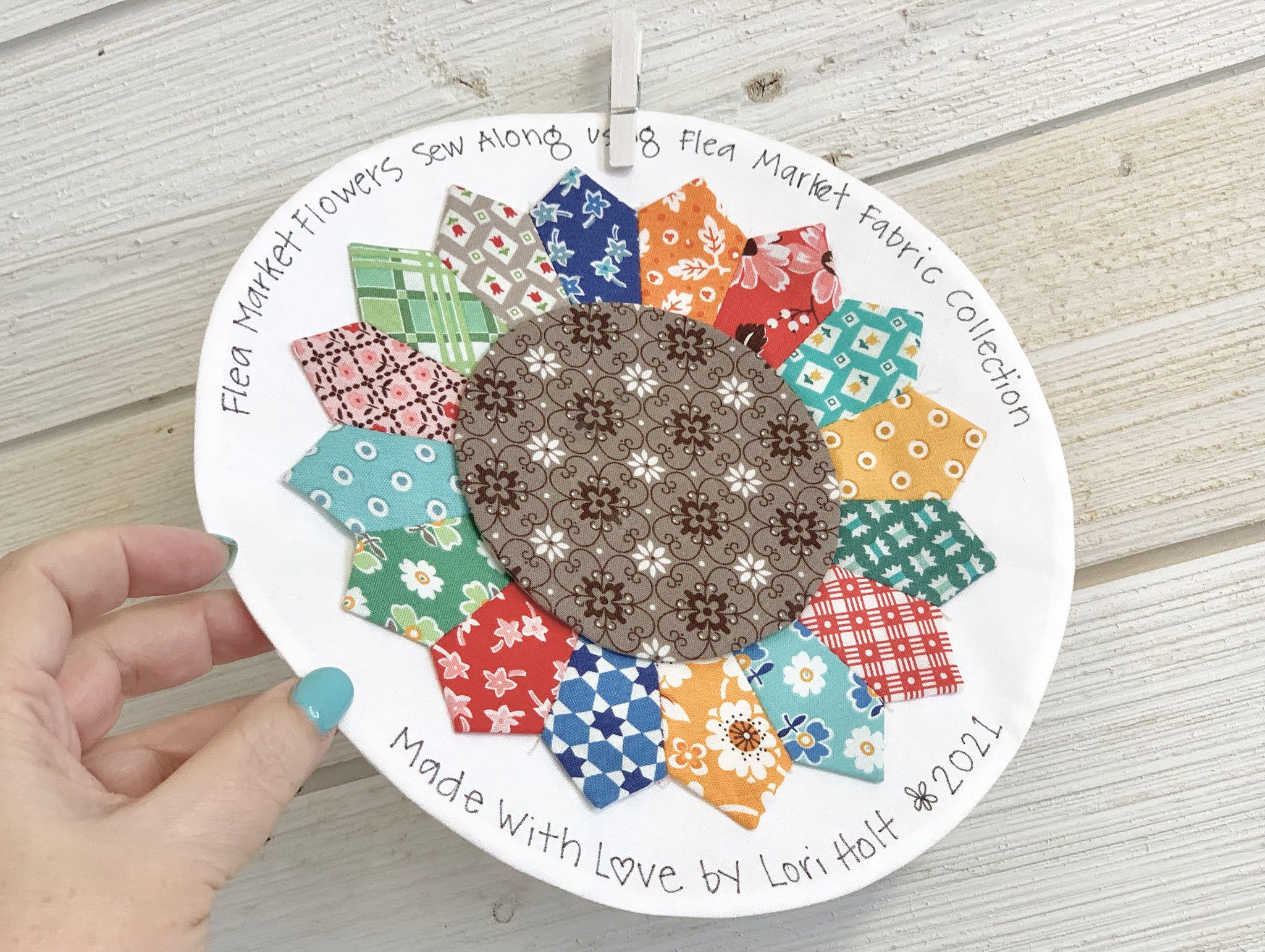 Bee In My Flea Market Flowers sew Along Week Nine Quilt