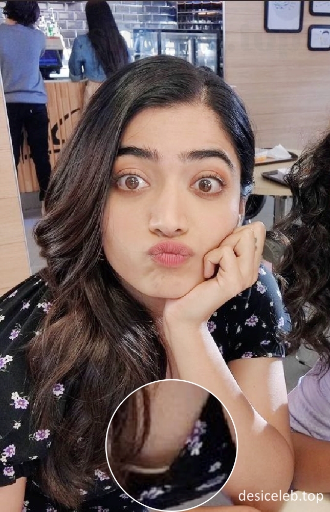 Rashmika Mandanna Areola Slip,Rashmika Mandanna Nip Slip, Rashmika Mandanna Nipple Slip