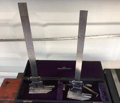 Jangka Sorong Ketinggian (Height Vernier Caliper) Jangka Sorong Ketinggian (Height Vernier Caliper)
