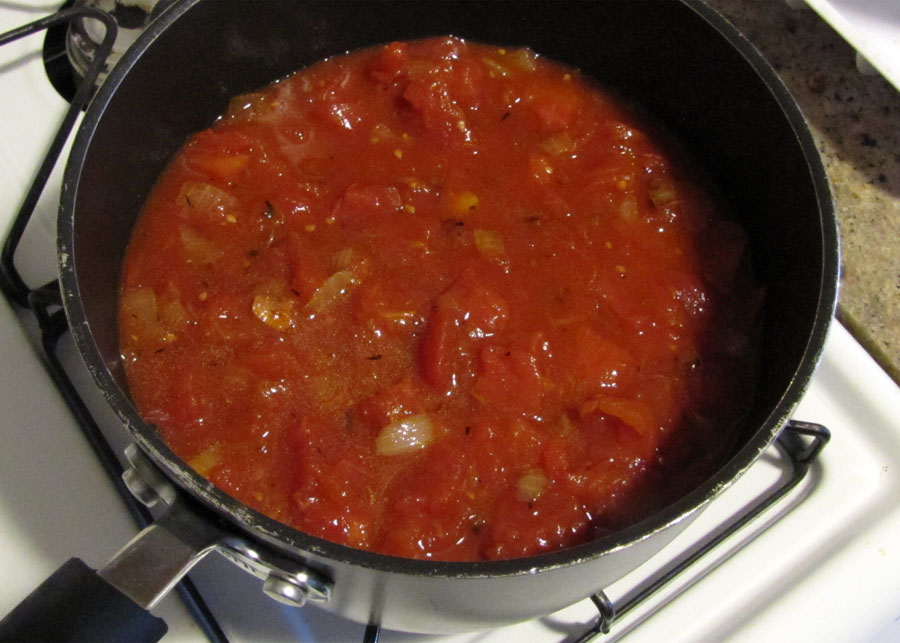 Smells Like Food in Here Mario Batali's Basic Tomato Sauce