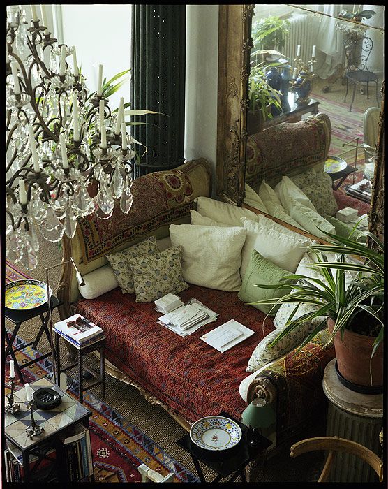 {at home with loulou de la falaise}