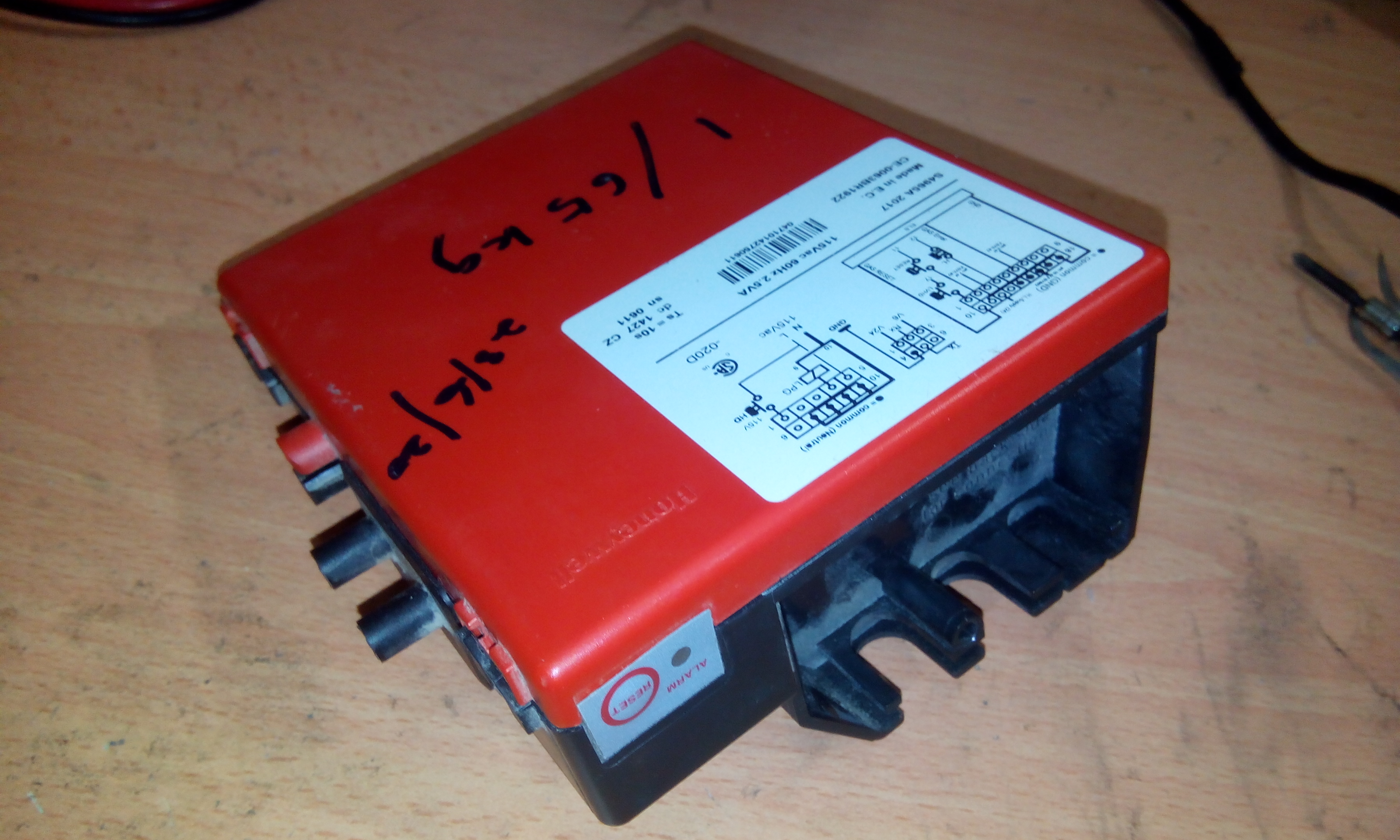 Life Begins at Forty HONEYWELL S4965A series ignition controls repair