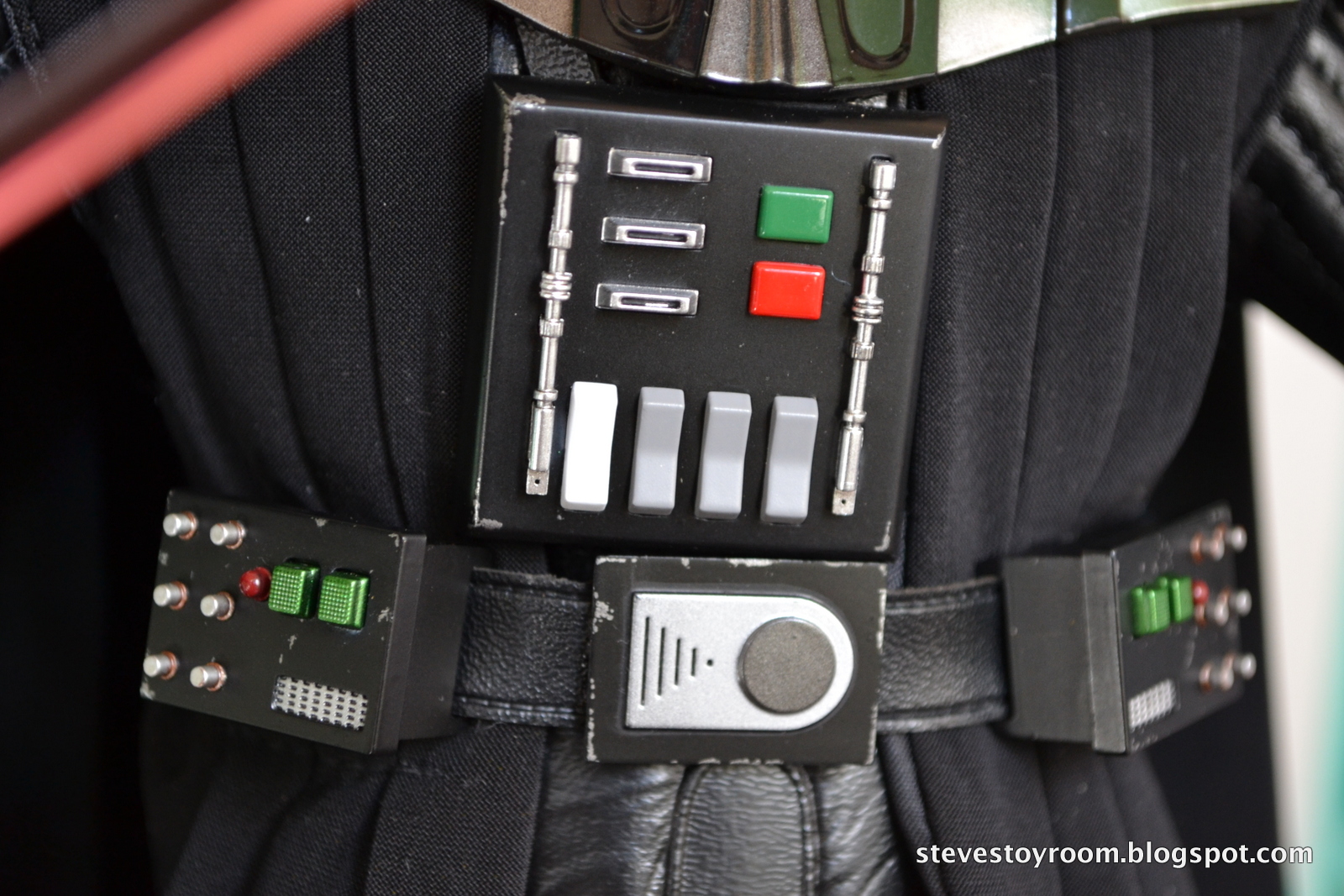 Steve's Toy Room: Hot Toys Rogue One: Darth Vader Figure Review (MMS388)