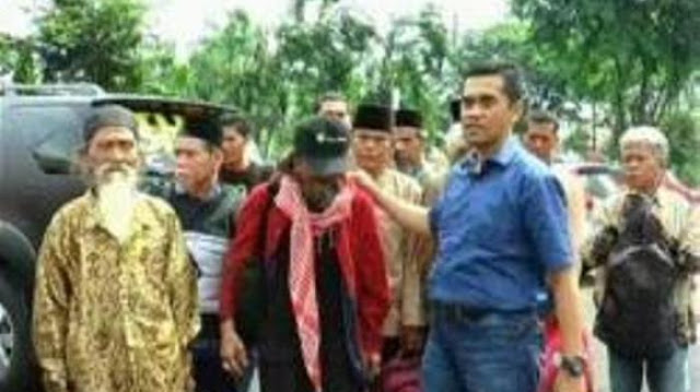 7 Maha Guru Yang Diagung-agungkan Oleh Para Pengikutnya Ini Ternyata Hanya Seorang... 7 Maha Guru Yang Diagung-agungkan Oleh Para Pengikutnya Ini Ternyata Hanya Seorang...