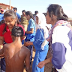 एनएसएस शिविर: स्कुली बच्चो ने ग्रामीण बच्चो को नहालया और दिए साफ सफाई के टिप्स 
